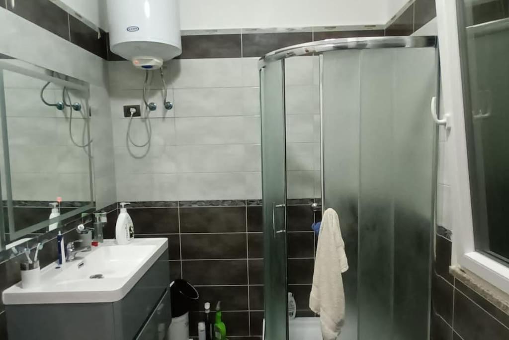 Appartement Seaview Haven - Golem, Albania à Golem  Extérieur photo